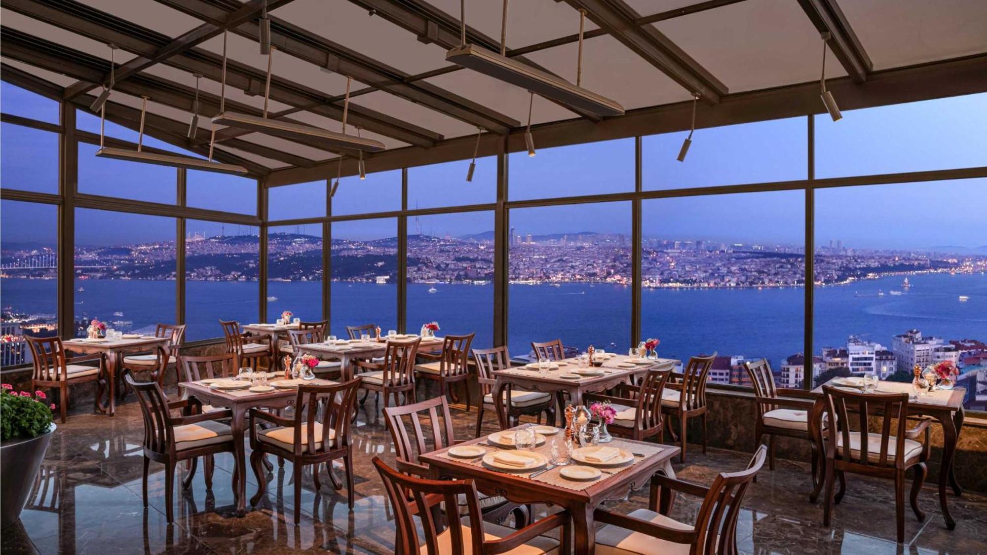 Intercontinental Istanbul By Ihg Hotell Eksteriør bilde The restaurant