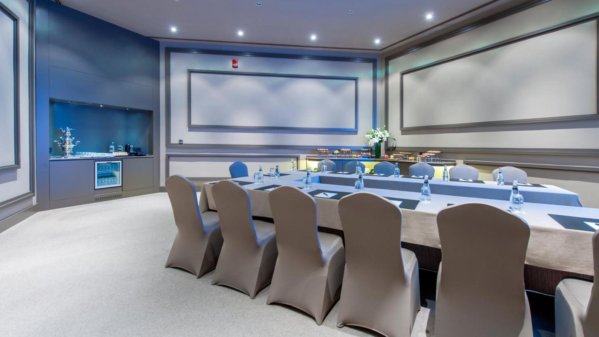 Intercontinental Istanbul By Ihg Hotell Eksteriør bilde Meeting room