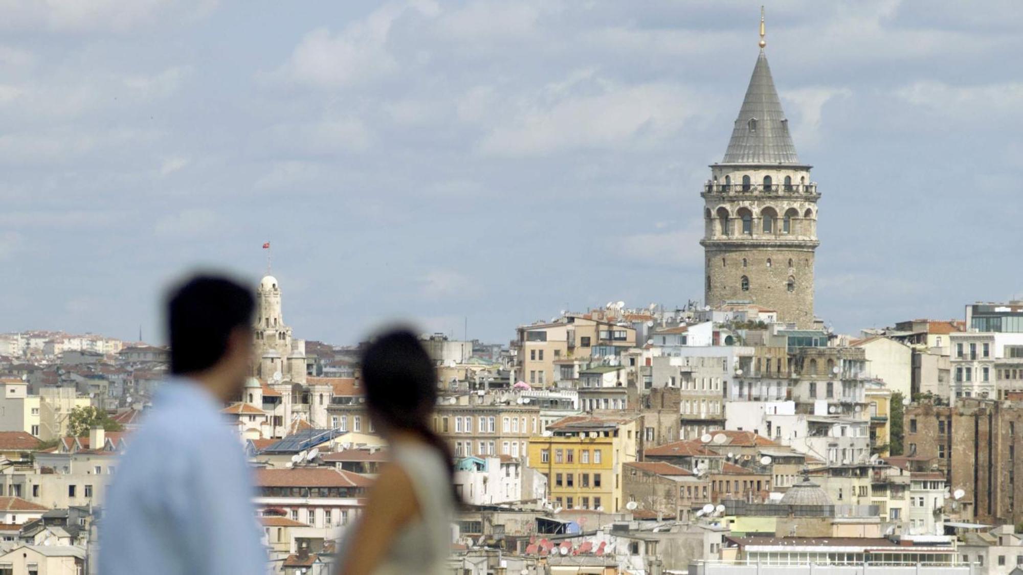Intercontinental Istanbul By Ihg Hotell Eksteriør bilde Galata Tower